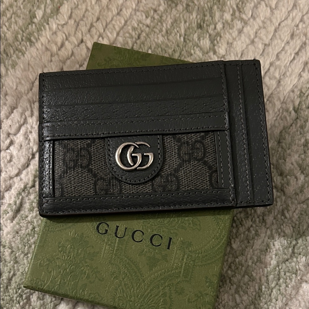 Gucci Black and Gray GG Card Holder